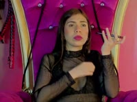 young, fun and erotic natural body with bdsm and leather and many outfits