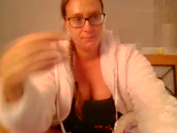 I am Nini, 39 years old, 1.70 meters tall, dark blonde and have beautiful blue eyes. I was born in Germany but have been living in Spain for many years. I speak German, Spanish, and English. I enjoy chatting with you in these languages. If you want to learn more about me, please feel free to come to my live show. Yours, Nini