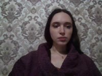 I am a curious and positive girl who loves new experiences, good conversations and fun moments. I enjoy yoga, games and exploring creative ideas.