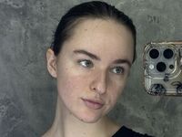 hot livecam AlisaFreshly