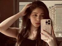 girl naked AlishiaCowlin
