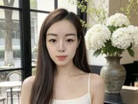 camslut topless AnnieSalena
