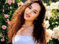 kinky webcam model CharisFernette