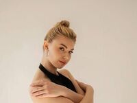 hot cam girl spreading pussy EnaSha