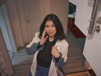 camslut fingering wet pussy RyvaNoir