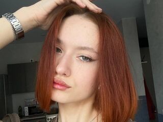 nude camgirl pic SheraRich