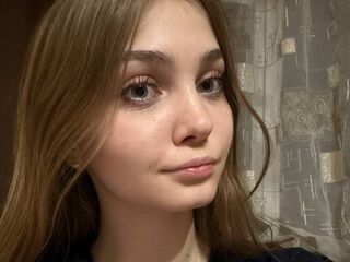 dirty web cam YiBisher