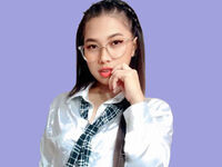 naked cam girl fingering pussy AickaChan