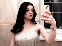 camslut fingering shaved pussy CarriMaclachlan