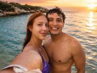 live videochat couple PeterAndHellen