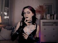 girl slave web cam LorenLoiss