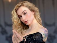 latex fetish show VerdgyMills