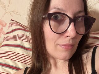 naked webcam girl picture AlanyssLyon