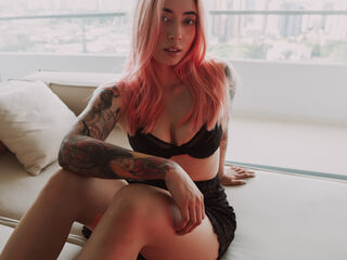 naked webcam girl masturbating AlessaLaurent
