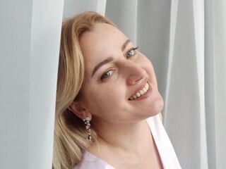 naughty cam bitch AlexaDeneuve