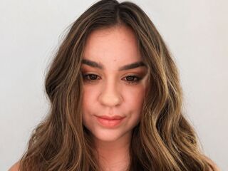 video AlexandraThornt