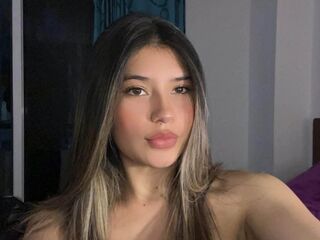 naked webcam girl fingering AmberEgan