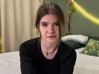 naked girl with webcam fingering pussy AngelinaLing