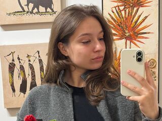 camwhore masturbating with sextoy AnnaMariardi