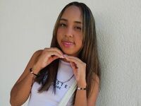 hot girl ArianaIvers