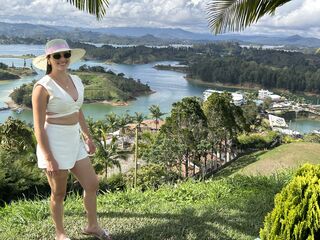 shower webcam AuraCrhistina