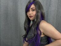 camwhore masturbating with dildo BonieBenett