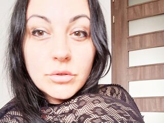 adult cam live CeceSilver