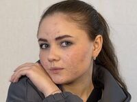 camwhore masturbating with dildo CheryNaito