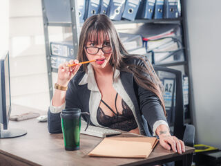 nude web cam CloeVergara