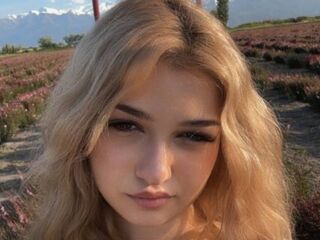 cam girl videochat CloudyFox
