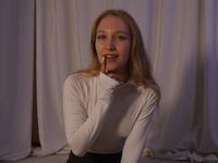 sex cam show CorettaDaprile