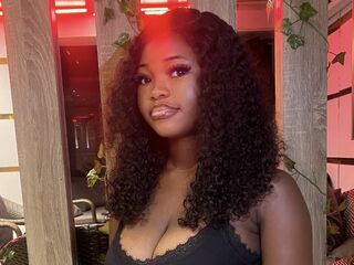 hot girl cam CreamieNelly