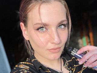 naked camgirl photo CristaStwell