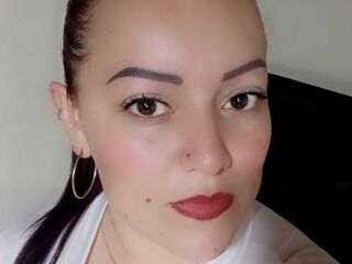 naked girl with webcam masturbating with dildo DinaCarls