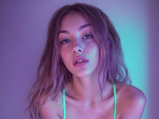 cam girl chatroom DominicaAtom