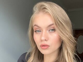 chat room live sex cam ElaraBrooks