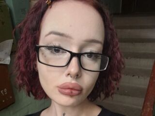 camgirl fingering bald pussy EleanoraNewell