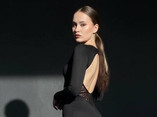 livesex cam girl EmilyGiffin