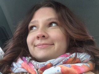 fingering cam girl EmmieTatte