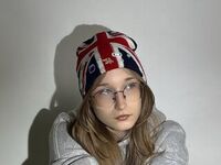 camslut showing pussy HeeSchirtzinger