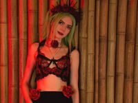 fingering camgirl HelenaHarmon