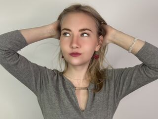 camslut showing pussy HisakoHenn