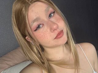 naughty web cam HoneyLumi
