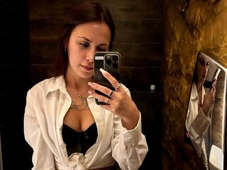 hot webcamslut IslaScarlett