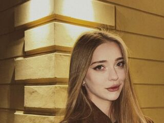 nude cam photo IvaBusack