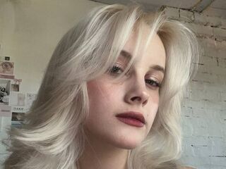 cam girl masturbating with sextoy JacintaSaad