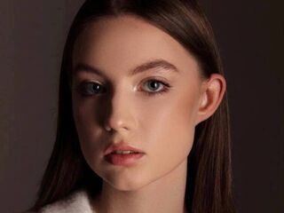 bedroom livecam JaneneFeig