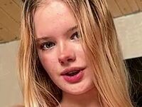 fingering girl webcam picture JeannettaCeraos