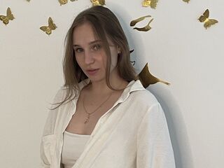 camgirl KandiceBishard