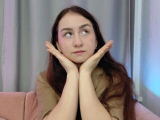 hot cam girl masturbating with vibrator KattrinGolden